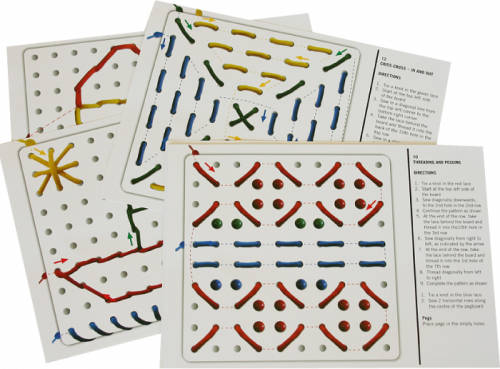 PEGBOARD ACTIVITY SET