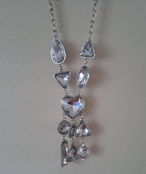 A MUST !!!!!!!!!!!!!!!- Absolute gorgeous clear stone necklace
