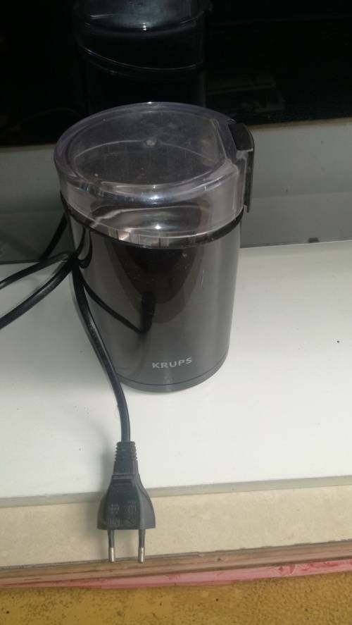 KRUPPS COFFEE GRINDER Black , Very Minimal use ,Perfect working order