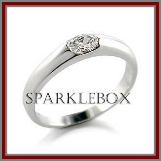 ~PETITE AND ELEGANT SIMULATED DIAMOND BAND RING SIZE 7***~