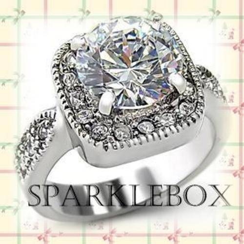 ***VINTAGE STYLE PRINCESS CUT CZ BAND RING*** SIZE 7