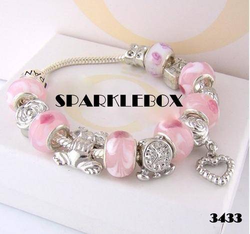 **FREE GIFT BOX**BELLA-STYLE PINK GLASS BEADS WITH CHARMS BRACELT