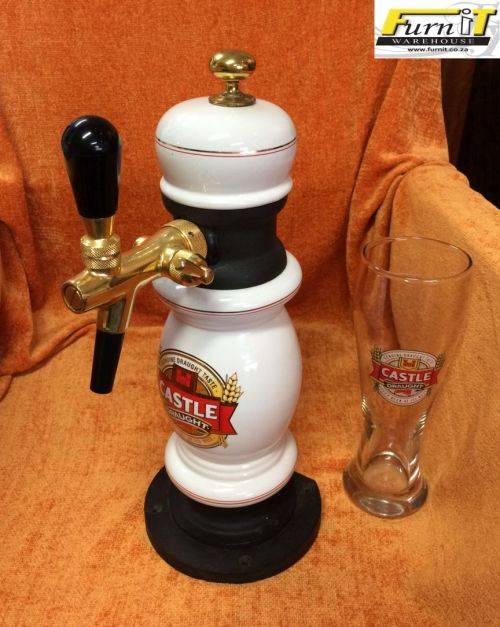 CASTLE Draught CERAMIC beer tower - Highly Collectable