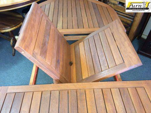 Oval Extendable Table 160 / 210 - Hardwood - Outdoor