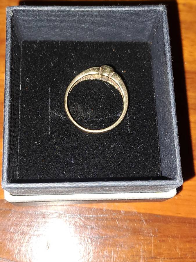 9ct Gold Ring with Natural Diamonds and Blue Stone