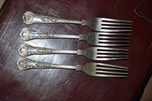 Turton's Silver Plated Set of 4 Dessert Forks