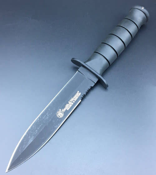 Large Smith & Wesson Search and Rescue Knife