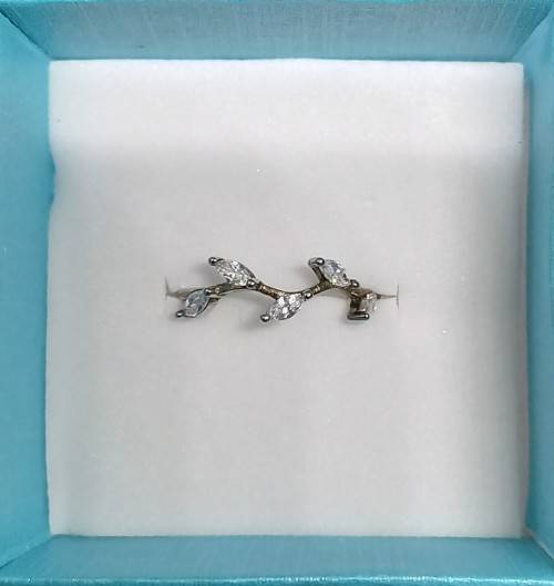 Adjustable Silver Crystal Ring - Leaves