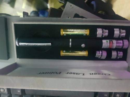 green lazer pointer