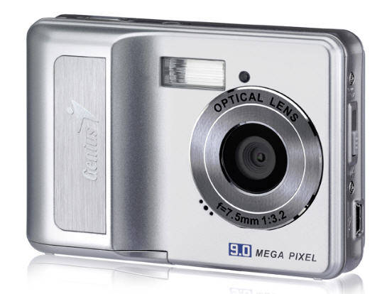 G-SHOT 9 MegaPixel Digital Camera >> || 8 x Digital Zoom || 2.4" LCD display || Video Mode ||
