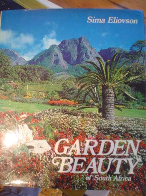 Garden Beauty of South Africa  -  Sima Eliovson