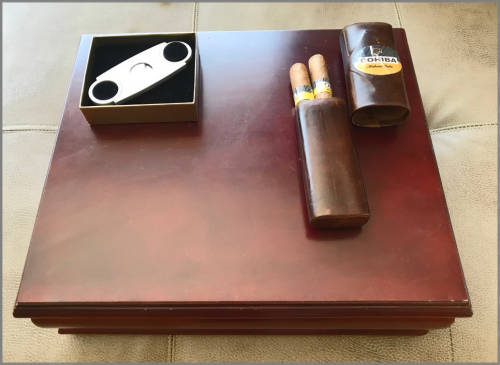 Cigar Humidor with 30 Top Cigars and Zippo Clipper