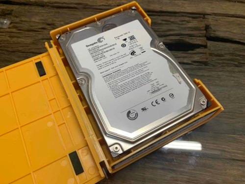 2x Seagate Barracuda 1TB 7200 rpm Desktop Hard drives in as new condition