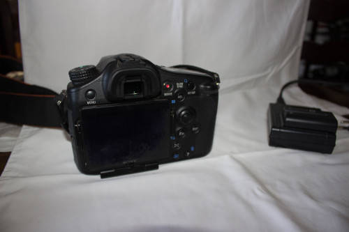 Sony A77