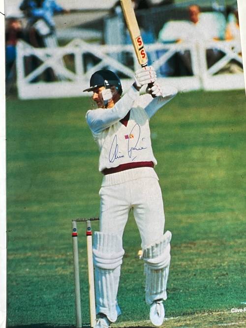 Cricket Programme - Hong Kong Silk Cut Challenge All Rounders Trophy 21/12/1986 **SIGNED**