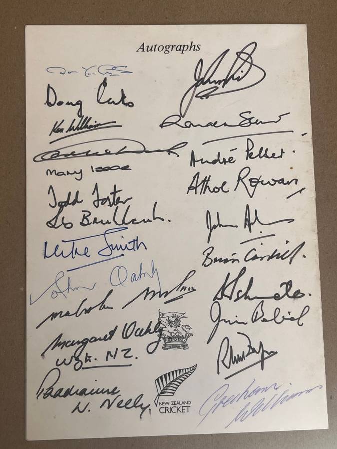 Cricket Menu - *SIGNED* South-Africa vs Sri Lanka Odi Cricket World Cup 02/03/1992