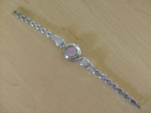 LADIES SILVER Heart Quartz Watch Brand New with pink face