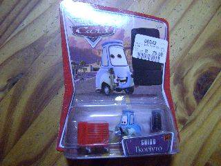 Disney Pixar - The World of Cars - No 34 Guido - Mint on Card