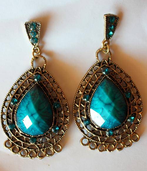 Stunning Turquoise Earrings