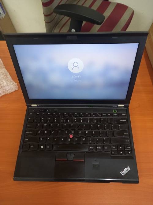 LENOVO THINKPAD X230- (12.5`) CORE i5-3320M, 8GB DDR3 RAM, 500GB HDD!