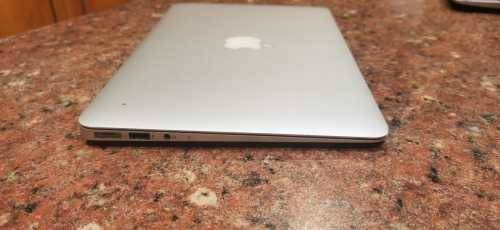 Macbook Air 11-inch, Mid 2012, Core i5