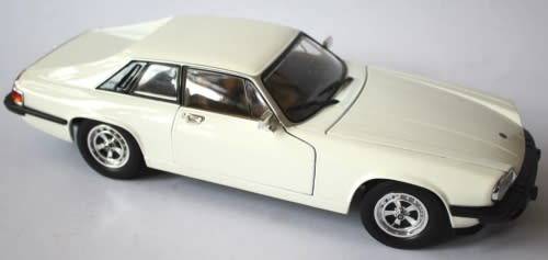 Jaguar XJS coupe 1975 white 1/18 RoadSignature NEW+boxed FREE delivery #8647 instant wheels