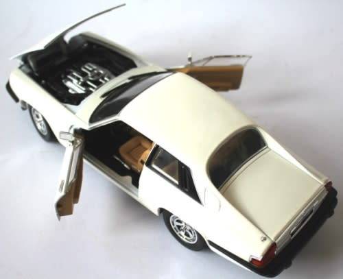 Jaguar XJS coupe 1975 white 1/18 RoadSignature NEW+boxed FREE delivery #8647 instant wheels