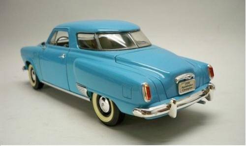 Studebaker Champion 1950 blue 1/18 Road Signature NEW+boxed #8974 instant wheels