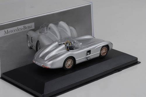 Mercedes-Benz 300 SLR 1955 Racer 1/43 IXO NEW+boxed  #4832 instant wheels
