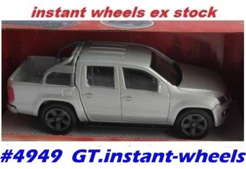 Volkswagen Amarok silver 1/43 Schuco RESIN NEW+boxed #4949 instant wheels