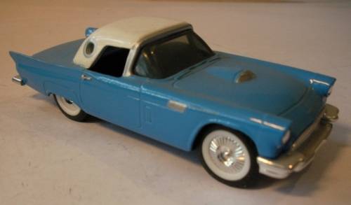 Ford Thunderbird 1957 blue ERTL NEW+showcased FREE delivery #5110 instant wheels