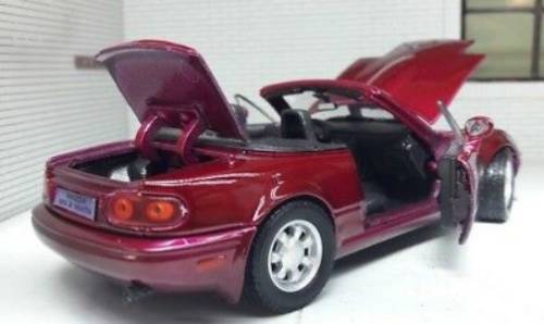Mazda MX-5 (Miata) 1989 burgundy Motormax 1:24 NEW+boxed  #2219 instant wheels