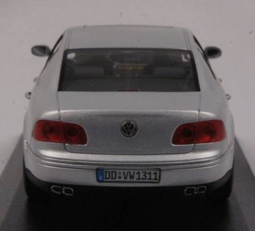 Volkswagen Phaeton 2007 silver 1/43 Minichamps NEW+boxed  #4170 instant wheels