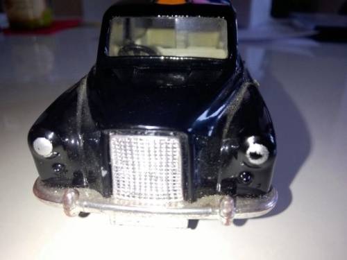Austin FX4 London Taxi 1985 black 1/35 Corgi NEW+reblistered  #3504 instant wheels