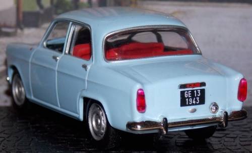 Alfa Romeo Giulietta 1956 lt.blue 1/43 IXO NEW+boxed  #5837 instant wheels
