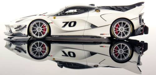 Ferrari FXX K EVO No.70 2017  white-met/carbon 1:43 Ferrari-Bburago NEW+boxed *5963 instant wheels