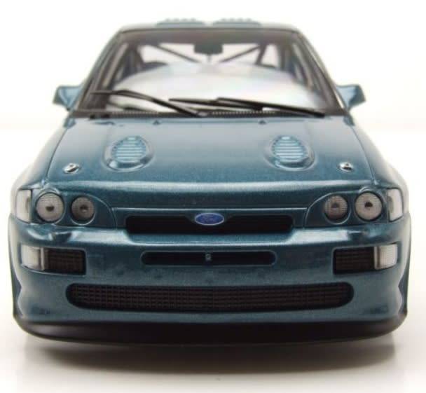Ford Escort RS Cosworth 1994 green-met 1:24 Whitebox NEW+boxed *2346 instant wheels