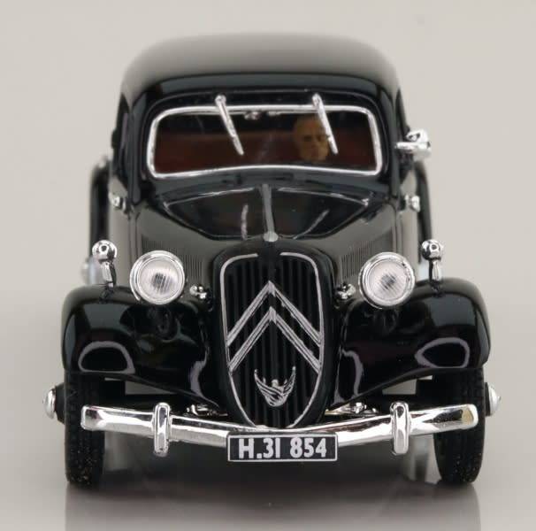 Citroen Traction Avant 15 SIX 1952 black 1/43 Atlas NEW+reblistered #4940 instant wheels