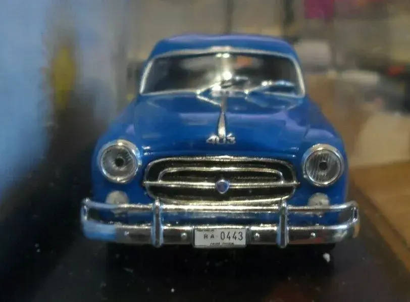 Peugeot 403 Saloon 1960 blue 1/43 IXO-Salvat NEWinBlister #6080 instant wheels