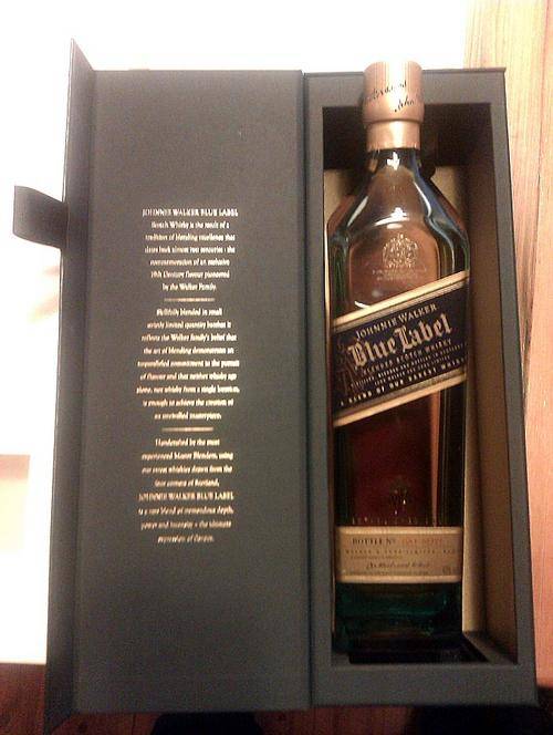 Johnnie Walker Blue Label 750ml (Big bottle in box)