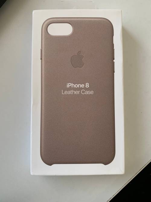 iPhone 7/8 Leather Case (Genuine Apple Case)