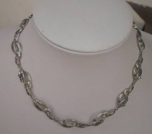 MARCASITE NECKLACE  VINTAGE WITH CLASP 38 CM LENTH