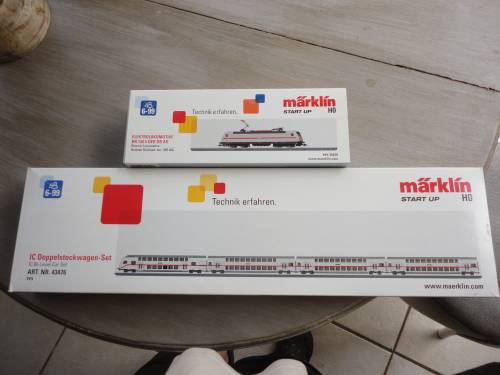 Marklin IC Locomotive and Coaches HO BR 146.5 Der DB AG  ART:36620 & 43476