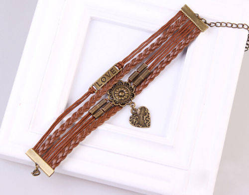 Ladies Vintage Retro Charm Bracelet