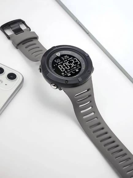 Mens Eyecatching & Rugged  TOMI  Ribbed Design Sport Watch