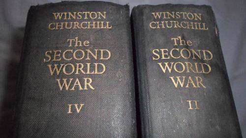 2 BOOKS WINSTON CHURCHILL (THE SECOND WORLD WAR 11 +1V