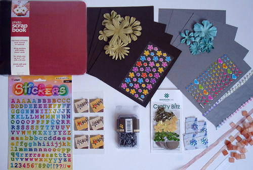 SCRAPBOOKING MAGIC: MINI ALBUM PACK