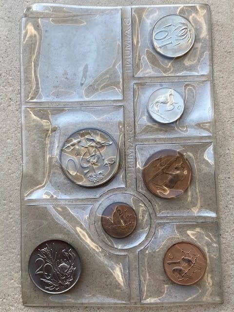 1975 Partial UNC set, no R1