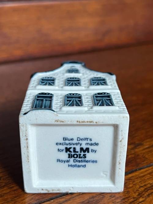 KLM House 5