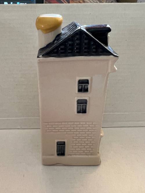 KLM Bols House Number 74